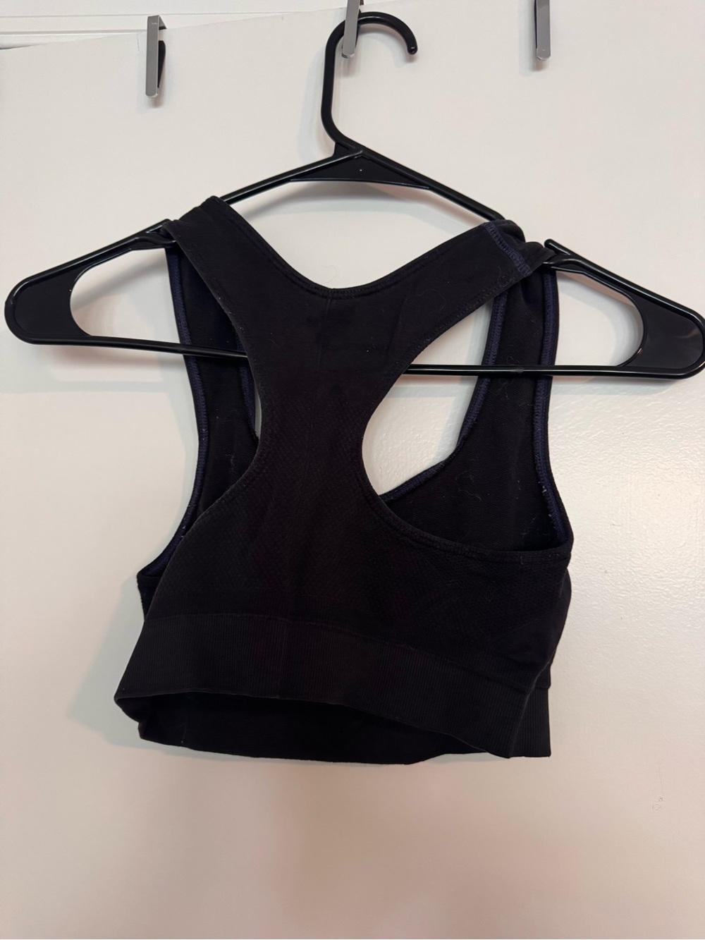 Seamless Racerback Sports Bra - Black